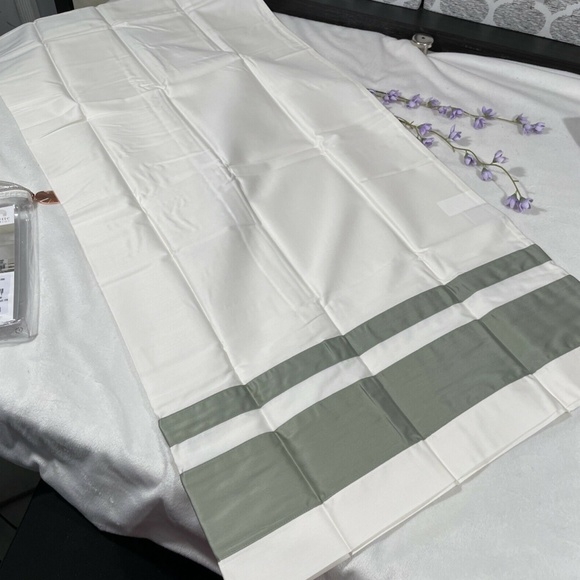 NIB [ 1‎ King ] Pillowcase for Frette At Home Brenta in Ivory / Sage Green - Picture 3 of 12